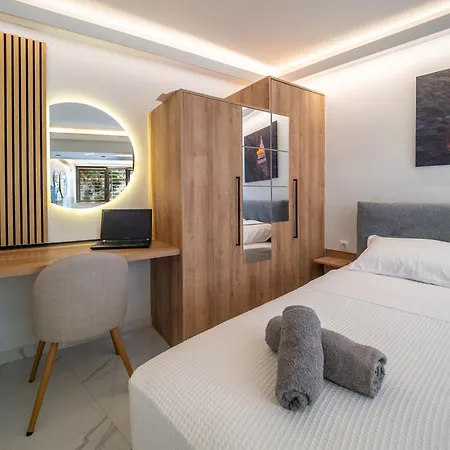 Urban Calm 01 Апартаменты *